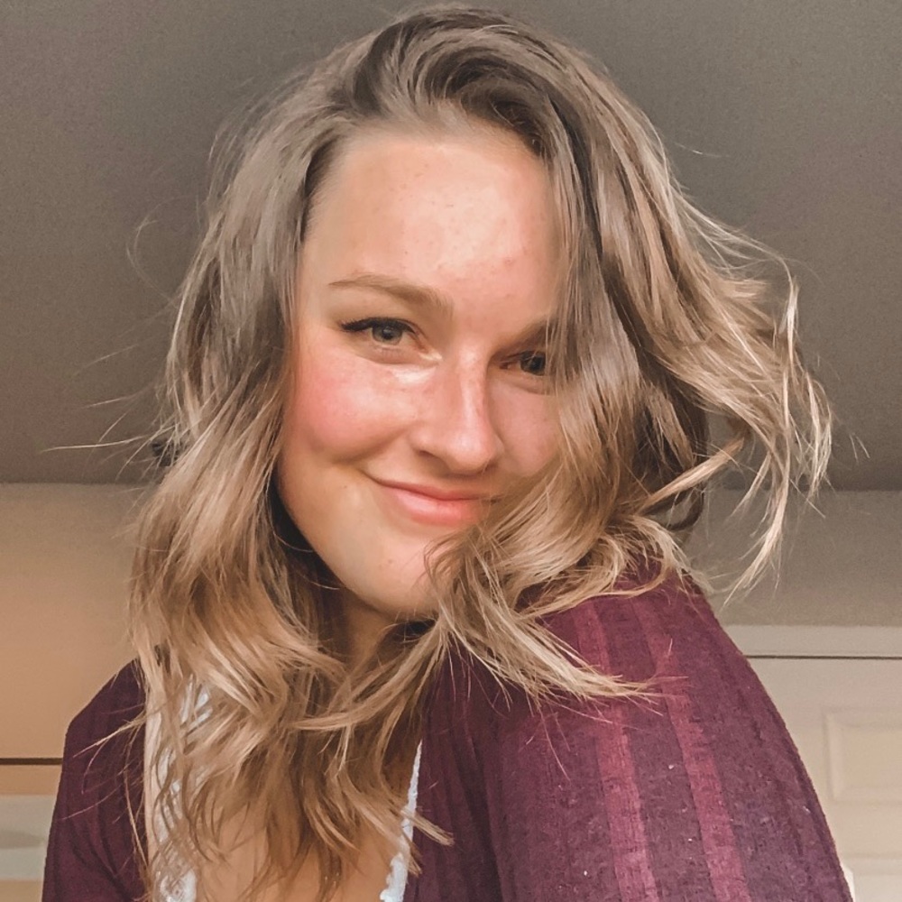 Meet your Posher, Nina
